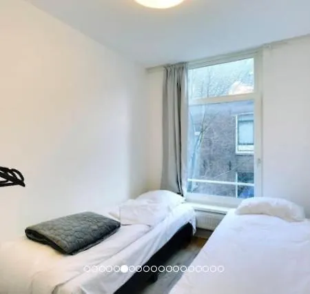 Luxurious Canalview Apt With Patio City Centre-3