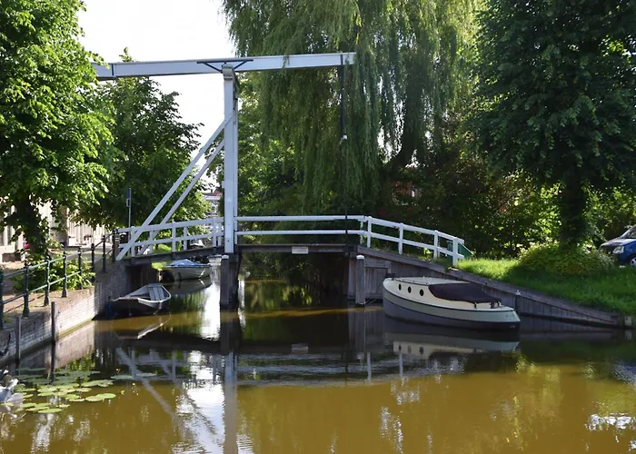 Luxury Chalets Monnickendam